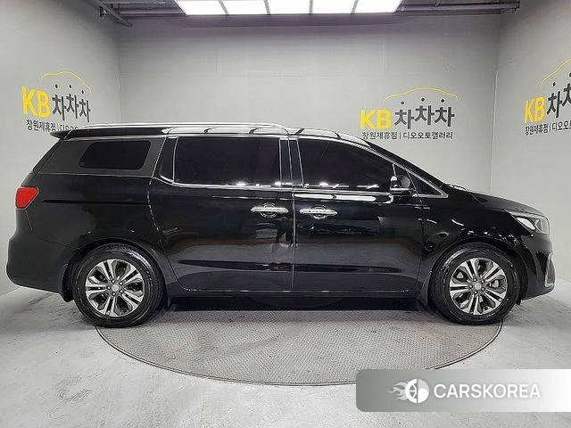 Kia The New Carnival id 3899526 из Кореи 11