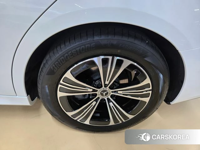 Mercedes-Benz E-Class W214 id 4279601 из Кореи 13