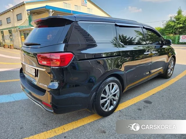 Kia The New Carnival id 3055622 из Кореи 13