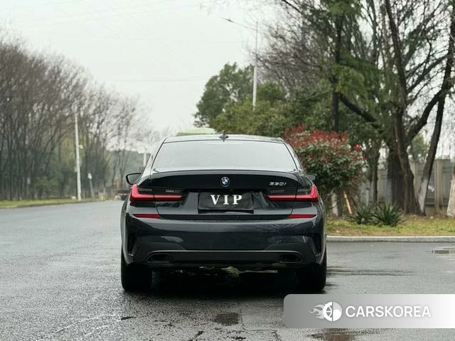BMW 3 series 2022 Черный из Китая, фото 4
