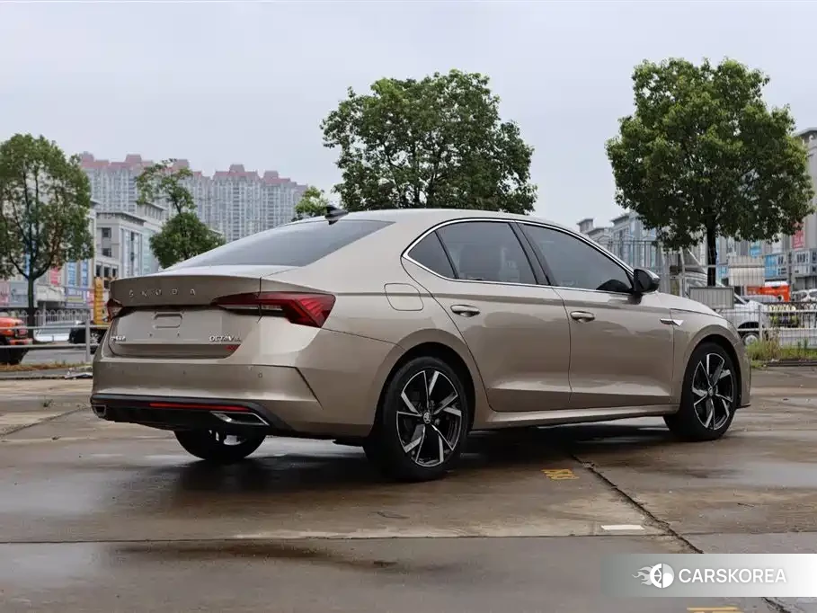 Skoda Octavia id 4628220 из Китая 11