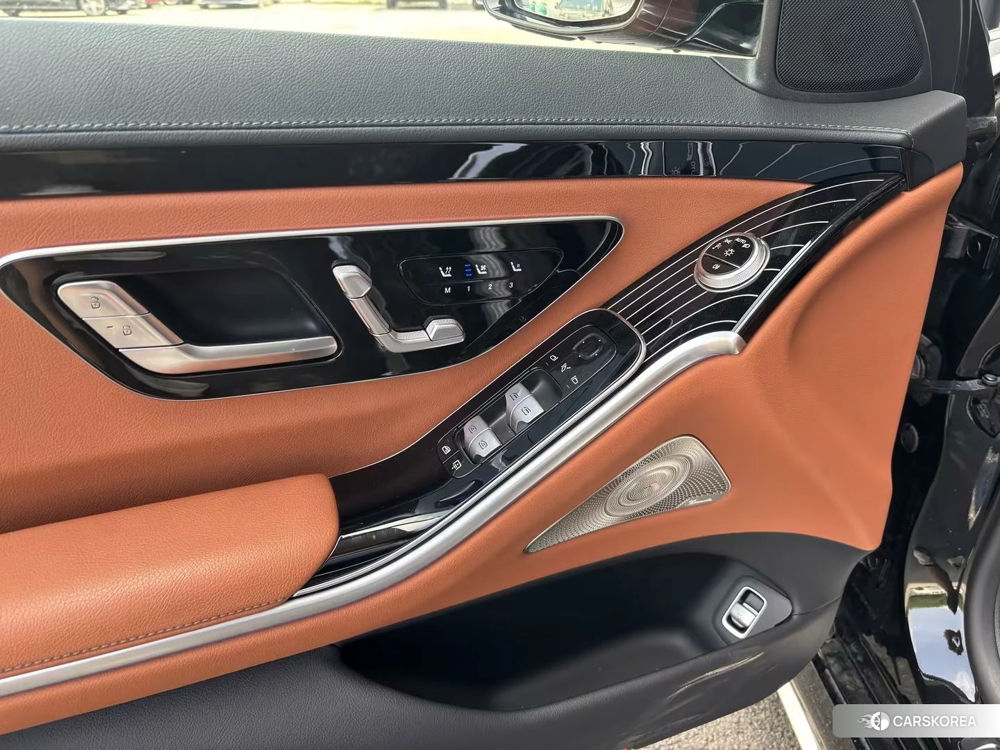 Mercedes-Benz S-class id 4479387 из Китая 7