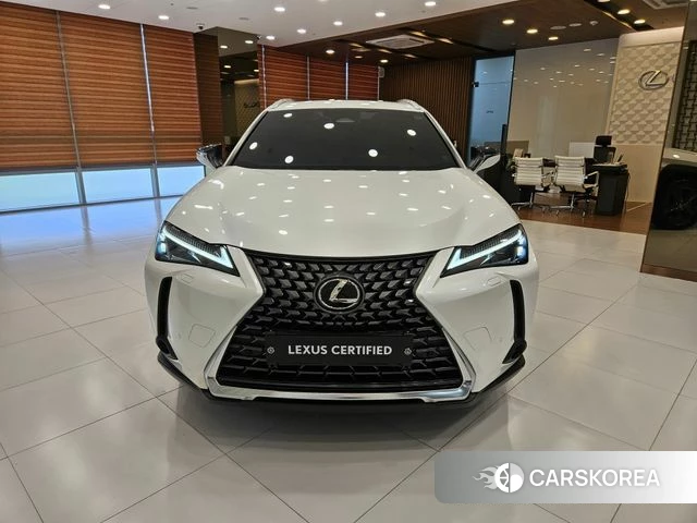 Lexus UX300h id 4725072 из Кореи 8