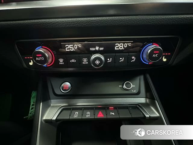 Audi Q3 id 3993455 из Китая 18