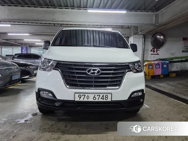 Hyundai The New Grand Starex id 2940440 из Кореи 13