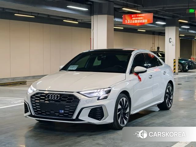Audi A3 2024 Белый из Китая, фото 3