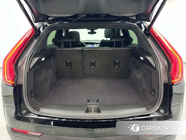 Cadillac XT4 id 4254297 из Китая 23