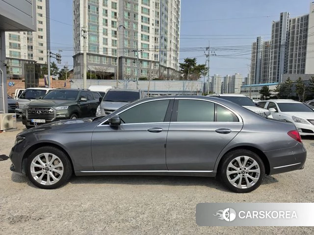 Mercedes-Benz E-Class W213 id 4626229 из Кореи 13