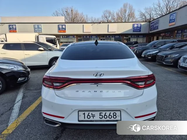 Hyundai Grandeur IG id 3636733 из Кореи 13
