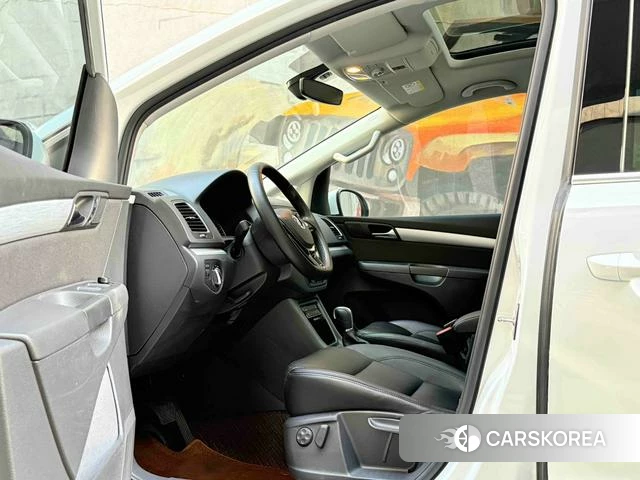 Volkswagen Charon 2018 Белый из Китая, фото 4
