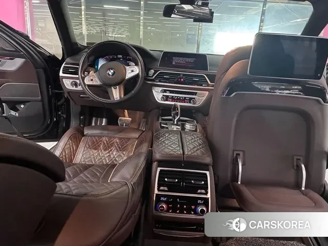 BMW 7 Series (G11) id 3519739 из Кореи 13