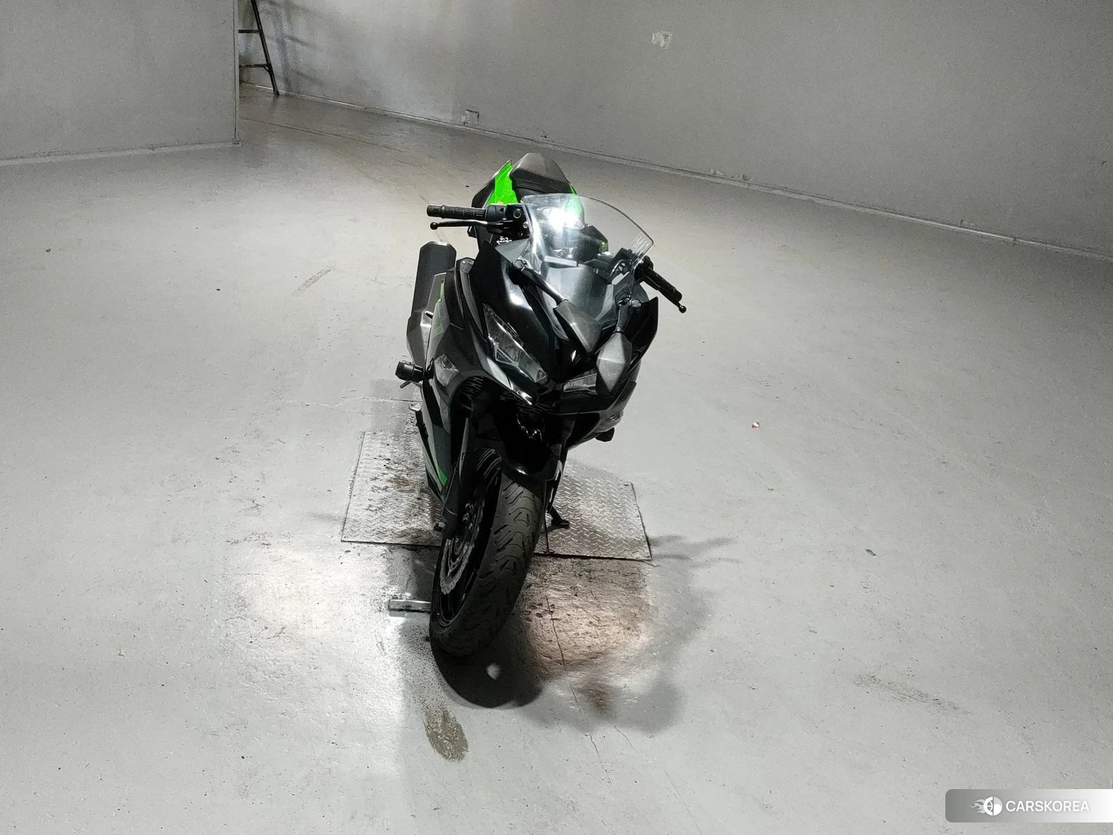 Kawasaki NINJA 400 2019 из Японии, фото 2