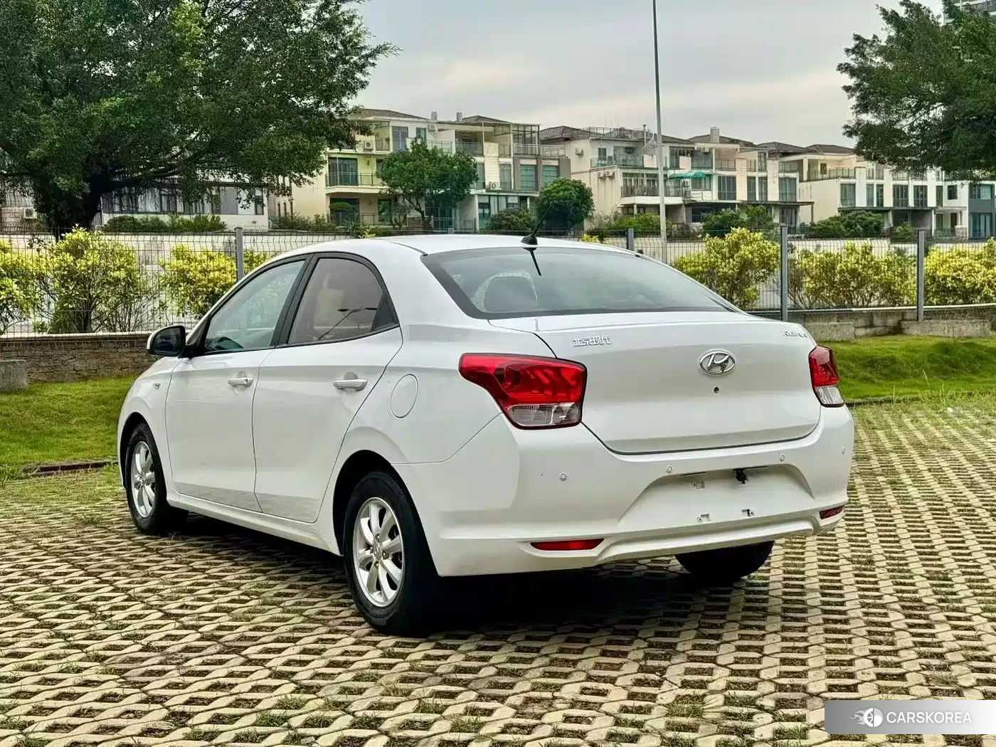 Hyundai Rena 2018 Белый из Китая, фото 3