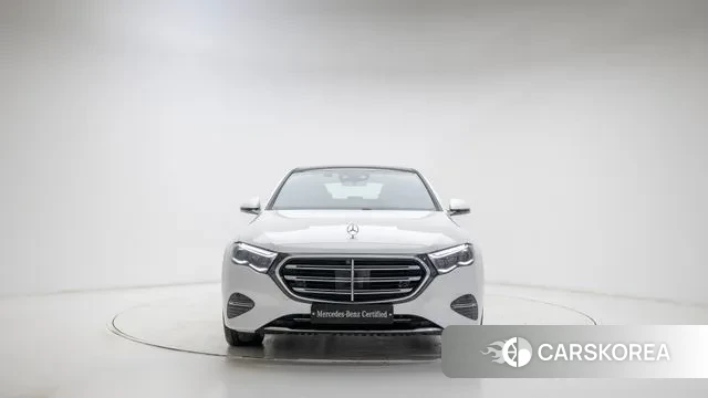 Mercedes-Benz E-Class W214 id 3689448 из Кореи 13