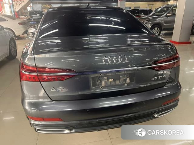 Audi A6L id 4271359 из Китая 8
