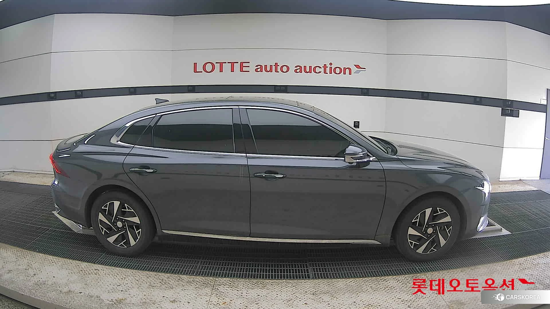 Hyundai Grandeur Hybrid id 4289392 из Кореи 23