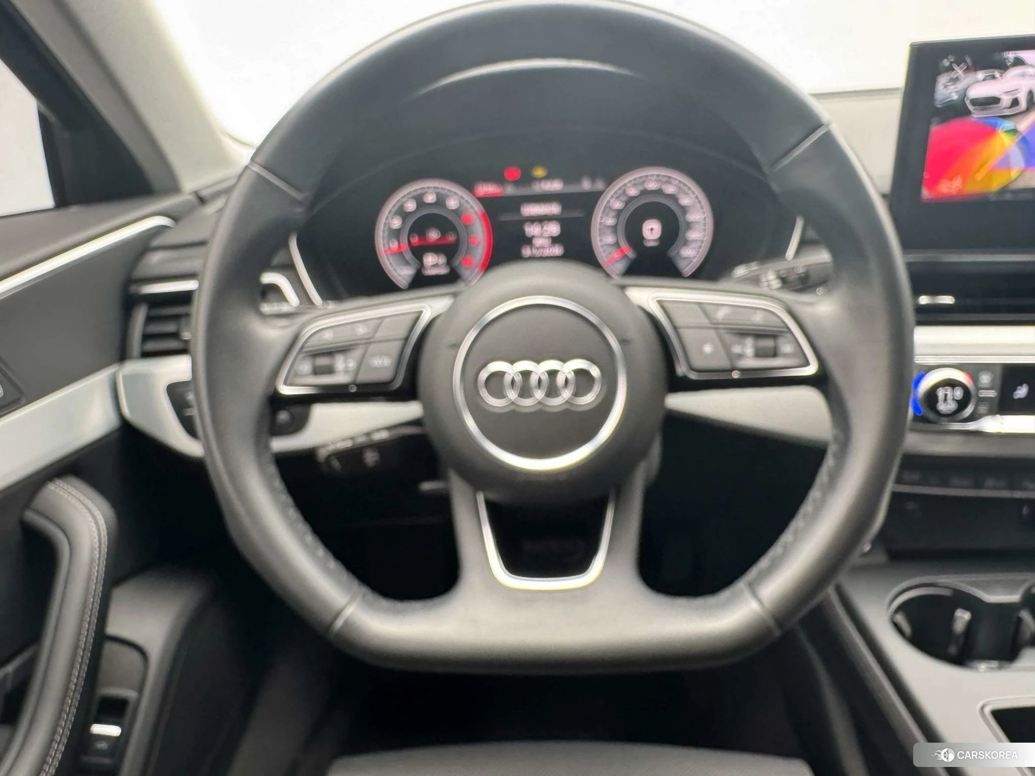 Audi A4L id 4455149 из Китая 19