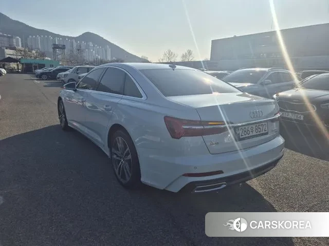 Audi A6 (C8) id 3695616 из Кореи 10