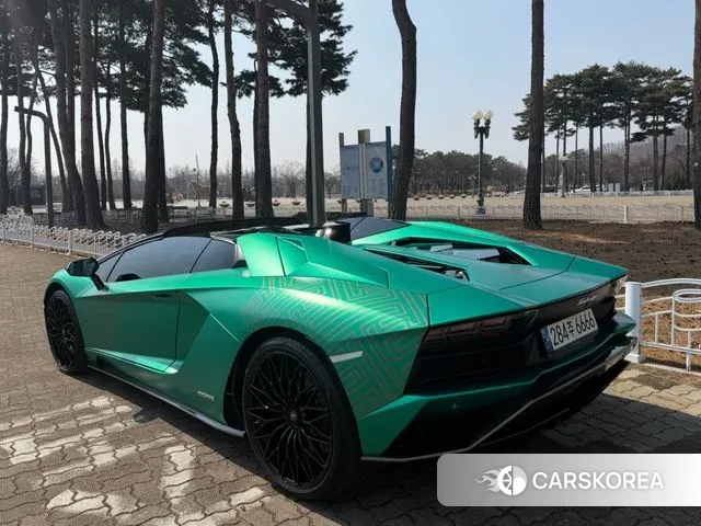 Lamborghini Aventador id 3777638 из Кореи 12