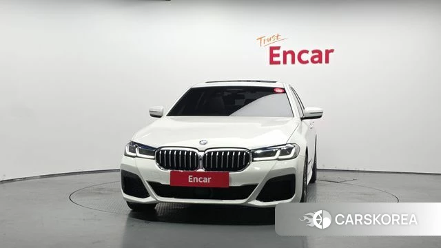 BMW 5 Series (G30) id 4591438 из Кореи 23