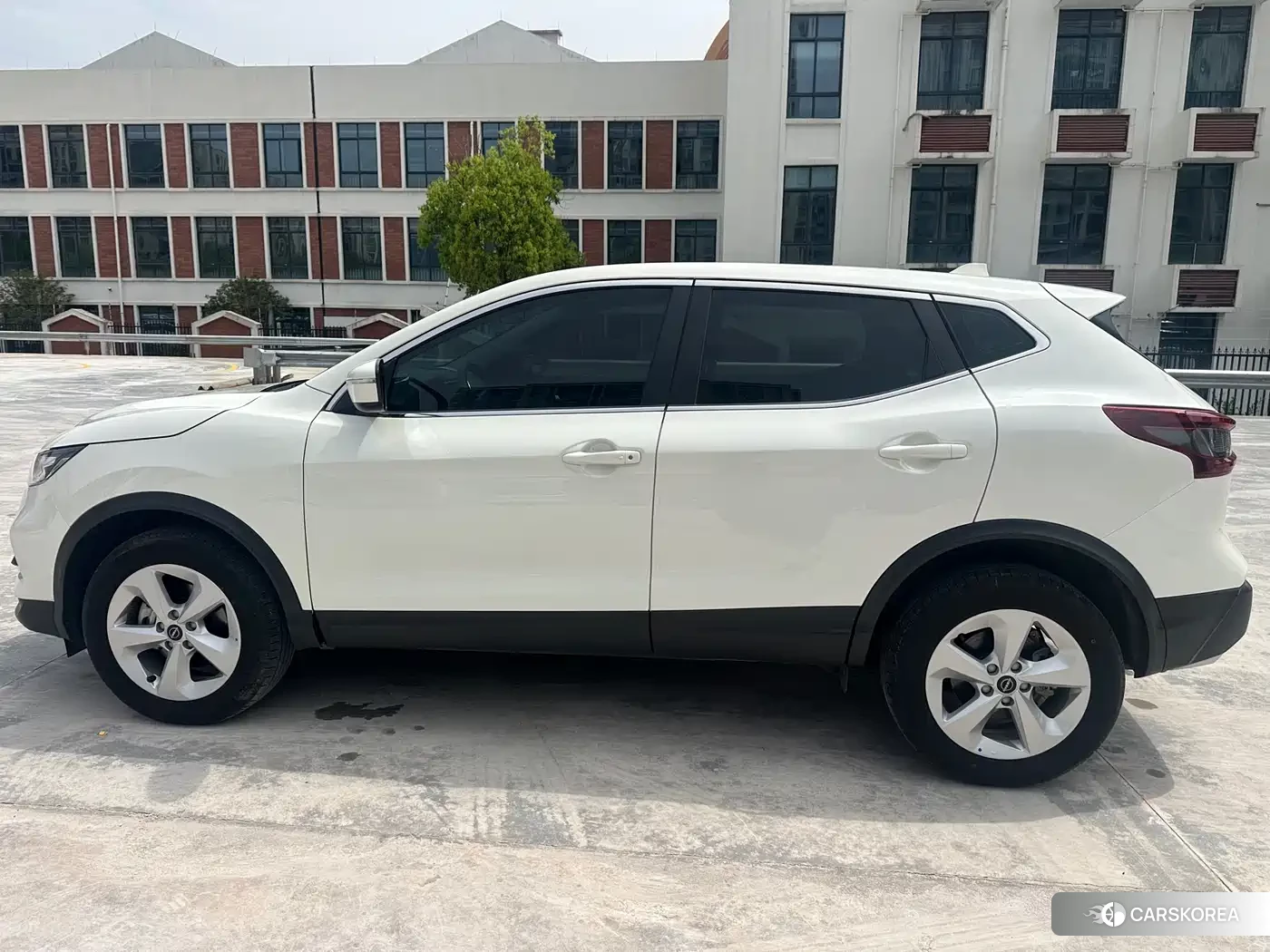 Nissan Qashqai id 4654639 из Китая 23