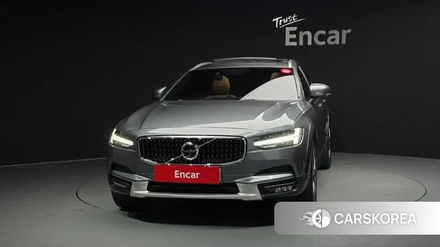 Volvo V90 Cross-Country id 3391301 из Кореи 13