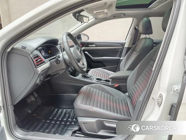 Volkswagen Lavida 2023 Белый из Китая, фото 5