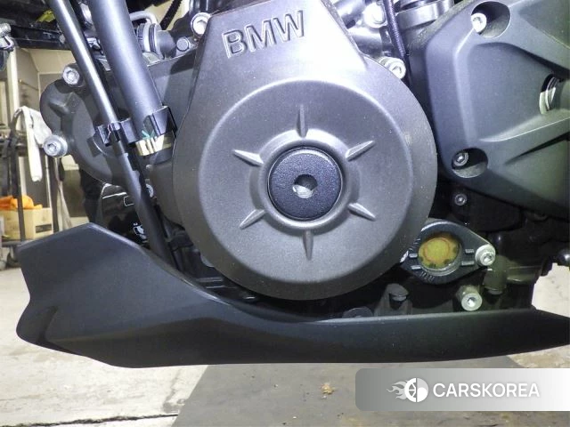 Engine photo