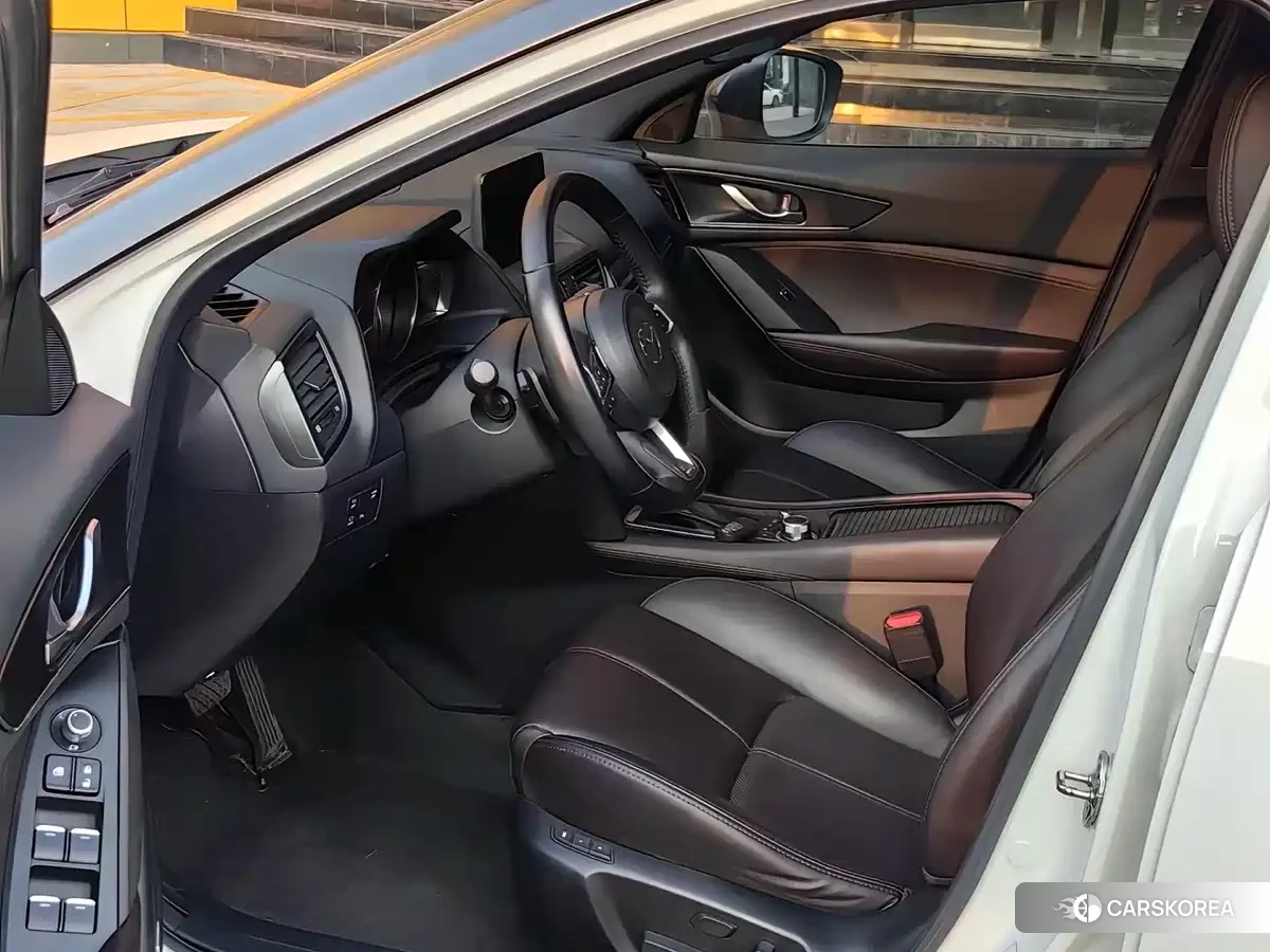 Mazda CX-4 id 4685872 из Китая 10