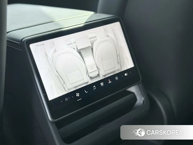 Tesla Model Y id 3957781 из Китая 8