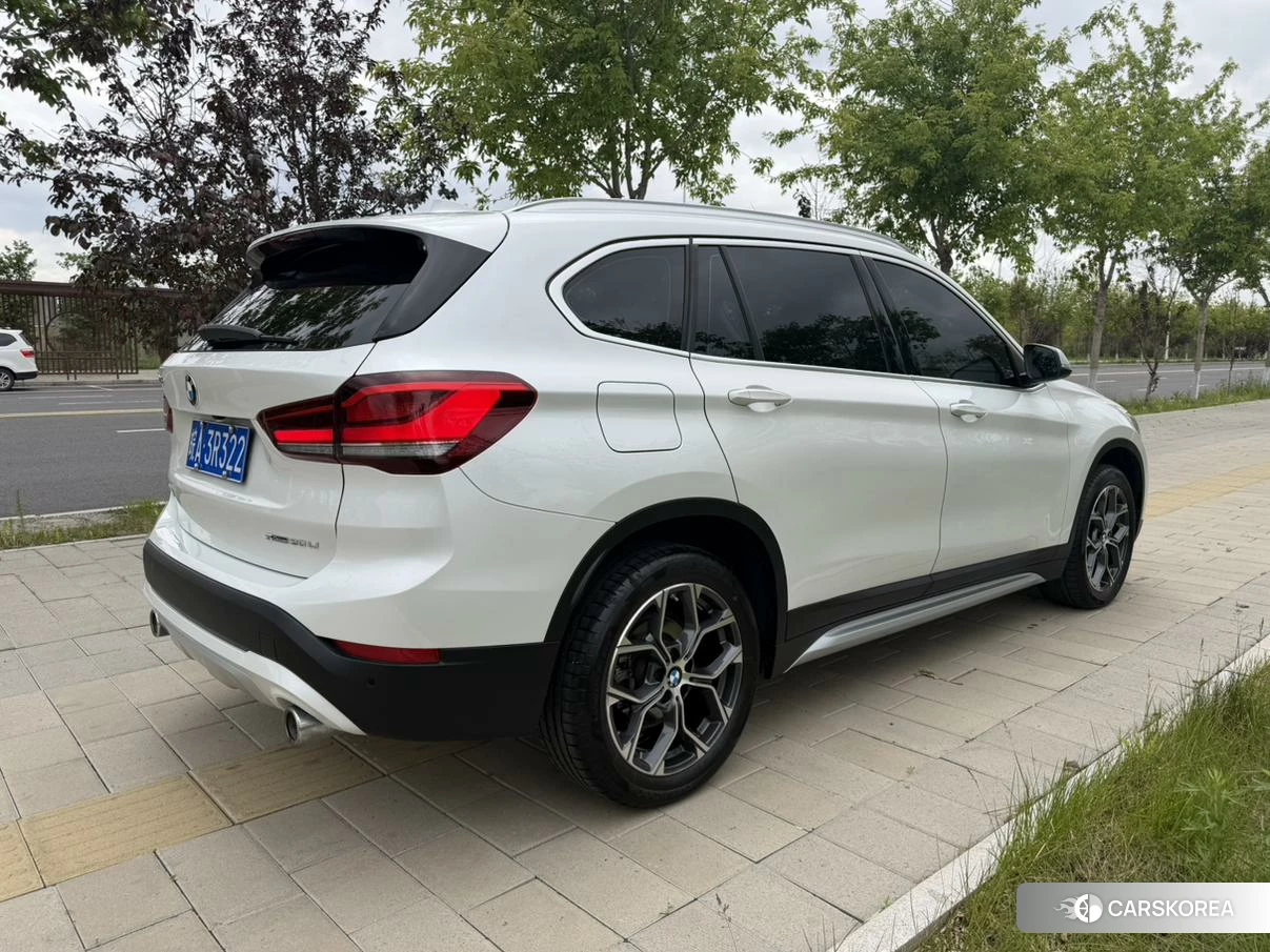 BMW X1 id 4419477 из Китая 18