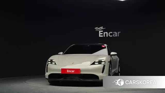 Porsche Taycan id 3697704 из Кореи 13