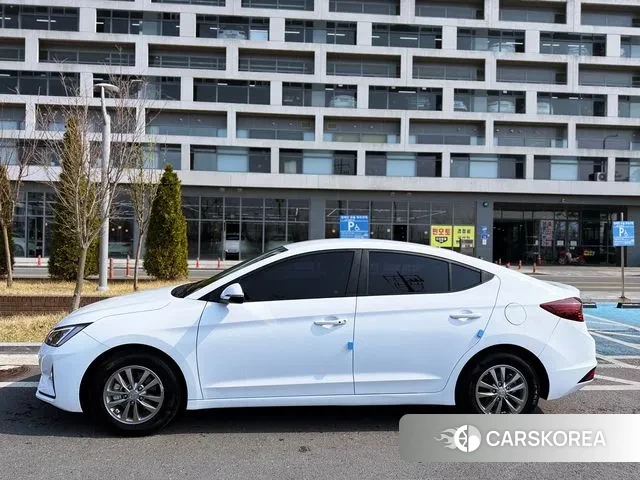 Hyundai The New Avante AD id 3526230 из Кореи 13