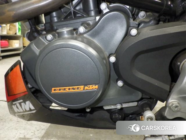 Engine photo