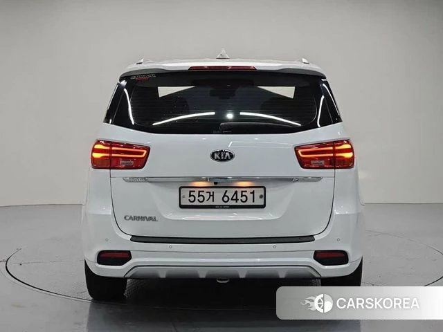 Kia The New Carnival id 4610257 из Кореи 12