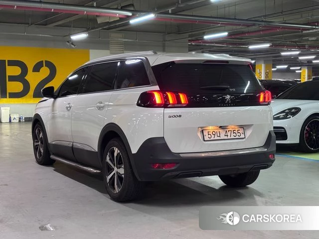 Peugeot 5008 second generation id 4652184 из Кореи 13