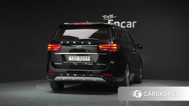 Kia The New Carnival id 4345717 из Кореи 23