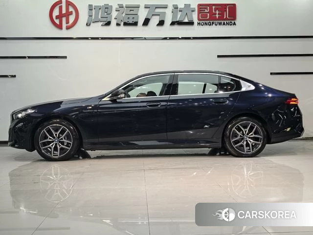 BMW i5 id 4213068 из Китая 20