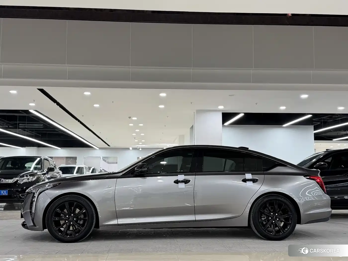 Cadillac CT5 2024 Silver/gray из Китая, фото 3