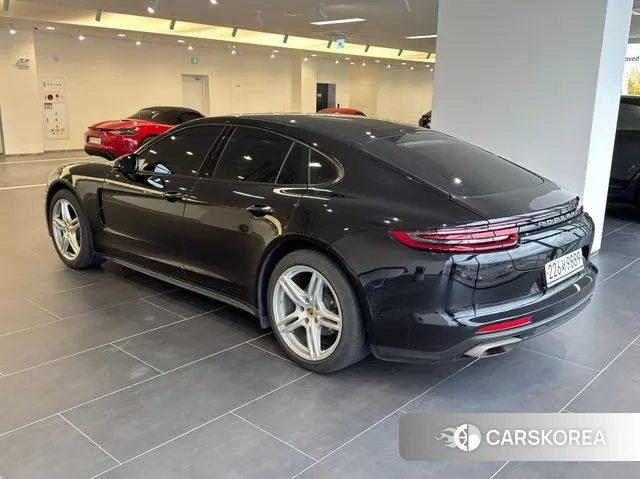 Porsche Panamera (971) 2020 Черный из Кореи, фото 3