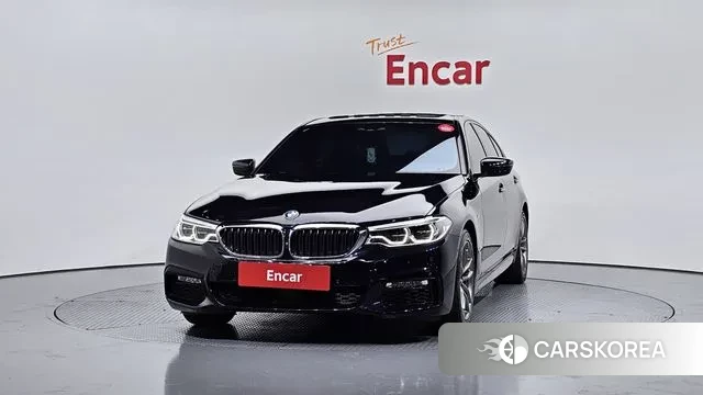 BMW 5 Series (G30) id 3449826 из Кореи 13