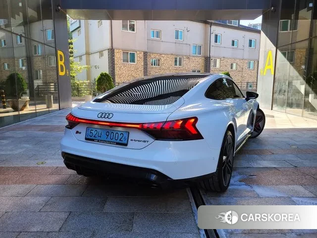 Audi RS e-Tron GT id 3316493 из Кореи 13
