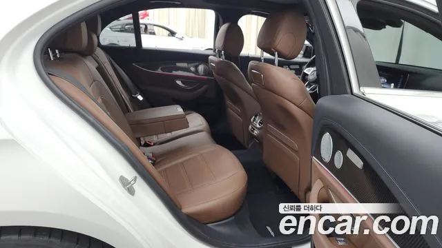 Mercedes-Benz E-Class W213 id 2785530 из Кореи 13