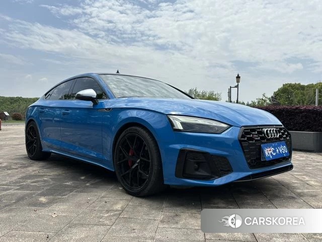 Audi S5 2021 Синий из Китая, фото 6