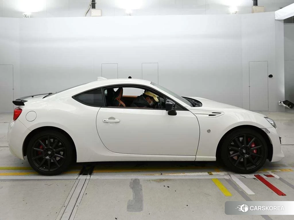Toyota GT 86 2020 из Японии, фото 3