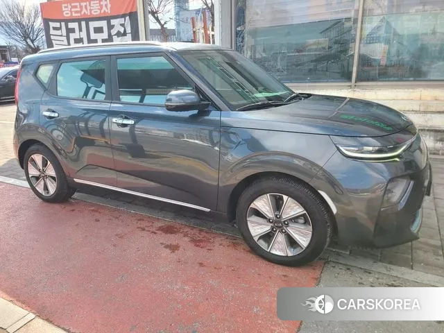 Kia Soul Booster EV id 3789259 из Кореи 13