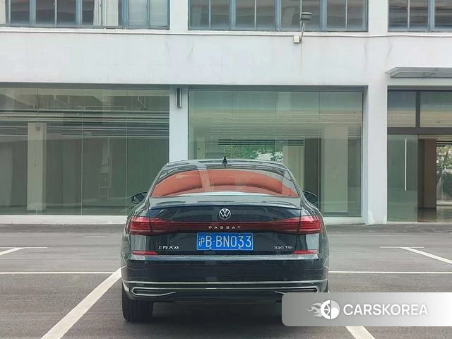 Volkswagen Passat id 4238783 из Китая 7
