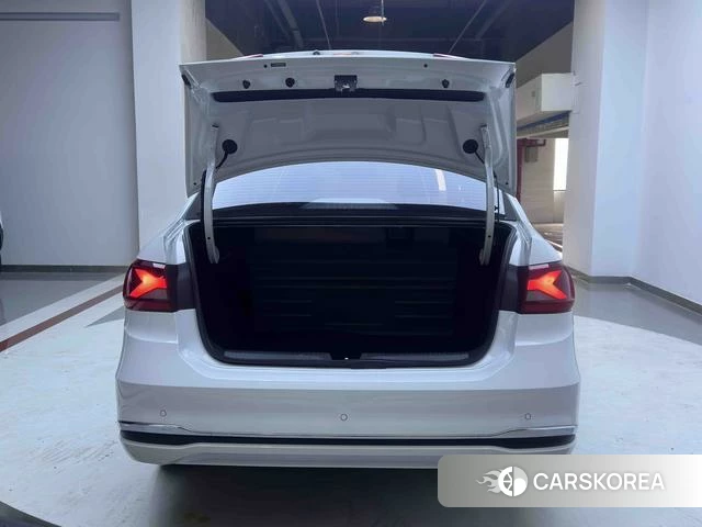 Jetta VA3 id 4241697 из Китая 10