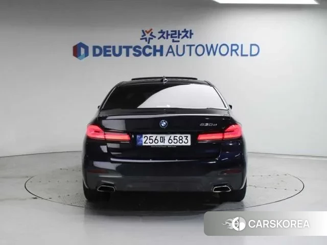 BMW 5 Series (G60) id 3016278 из Кореи 13