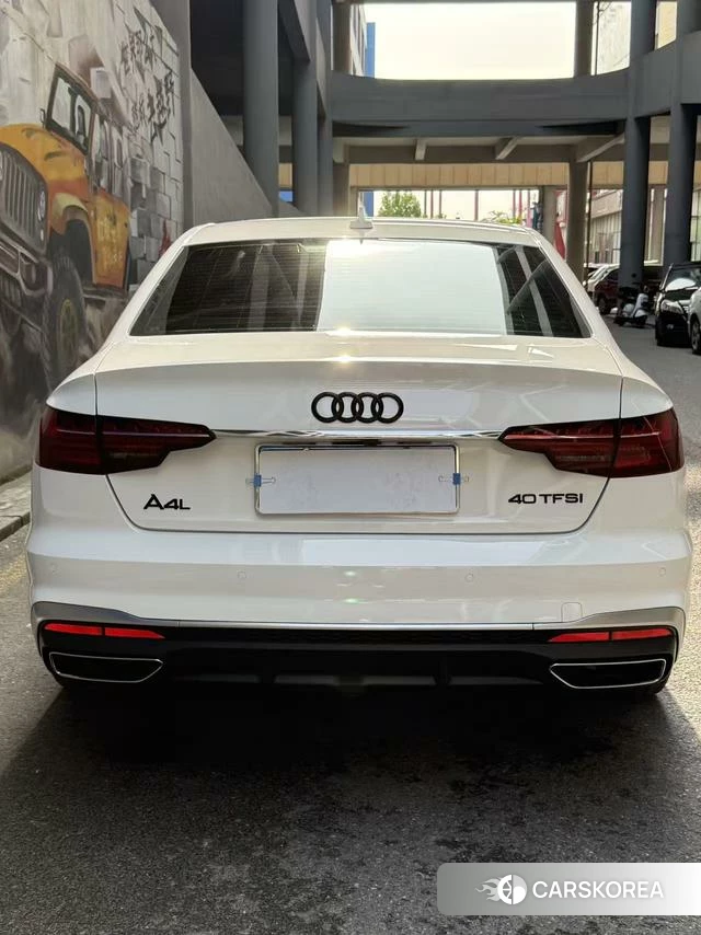 Audi A4L id 4353260 из Китая 8